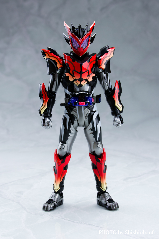 S.H.Figuarts ���ʃ��C�_�[�r�^�[�K�� �X�p�[�L���O�~�t�H�[��