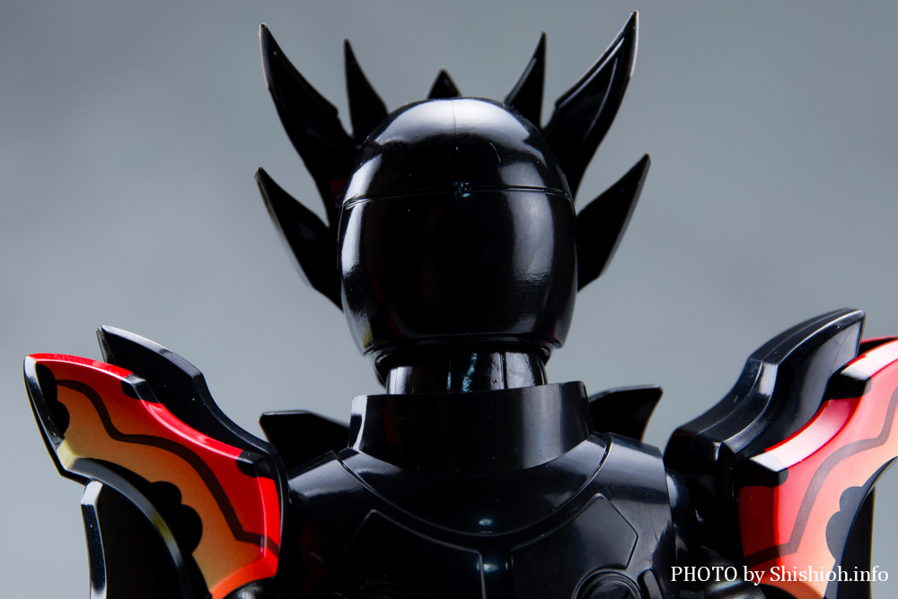 S.H.Figuarts ���ʃ��C�_�[�r�^�[�K�� �X�p�[�L���O�~�t�H�[��