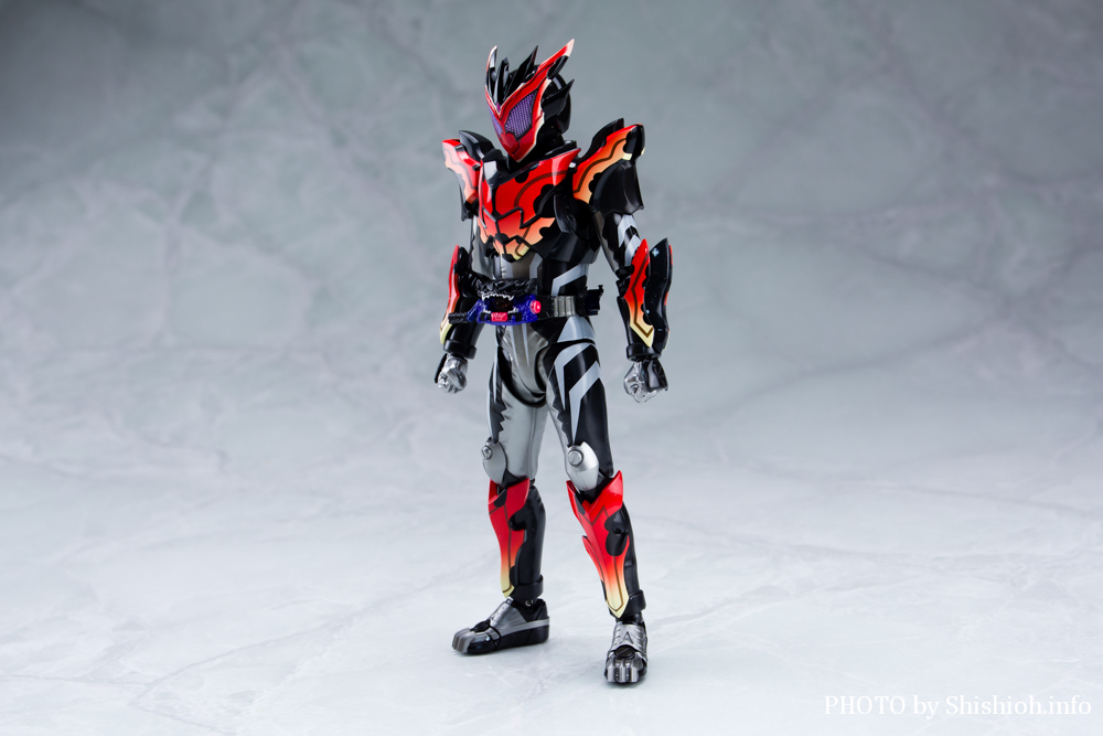 S.H.Figuarts ���ʃ��C�_�[�r�^�[�K�� �X�p�[�L���O�~�t�H�[��