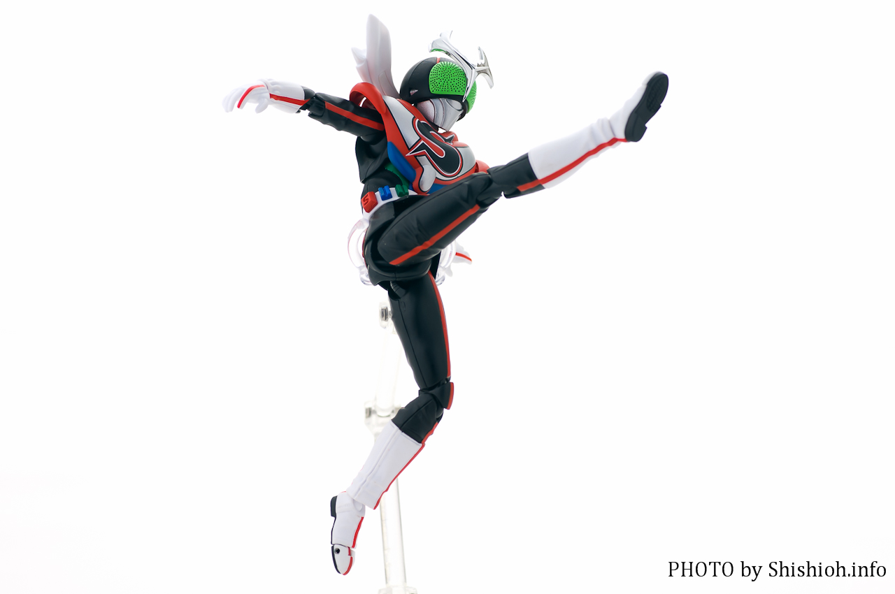 S.H.Figuarts 仮面ライダーストロンガー(チャージアップ)