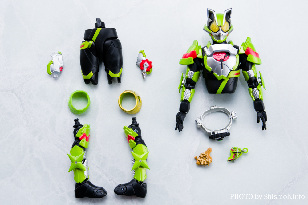 S.H.Figuarts 仮面ライダータイクーン フィーバーニンジャフォーム&ケケラ(カエルの置物)セット