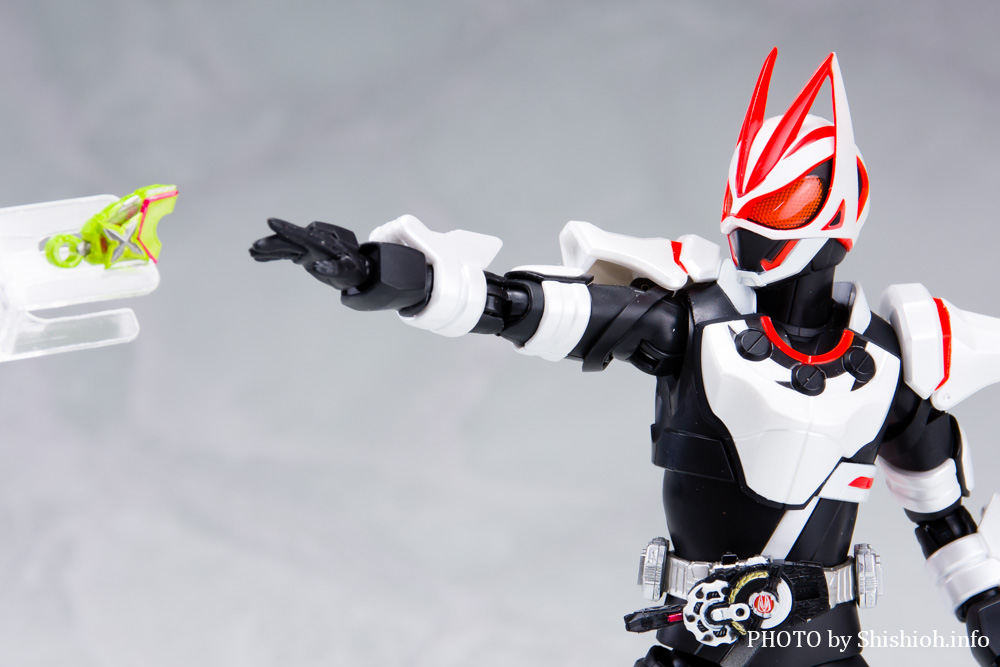  S.H.Figuarts( GXEGC`E tBMA[c)ʃC_[^CN[ jWtH[