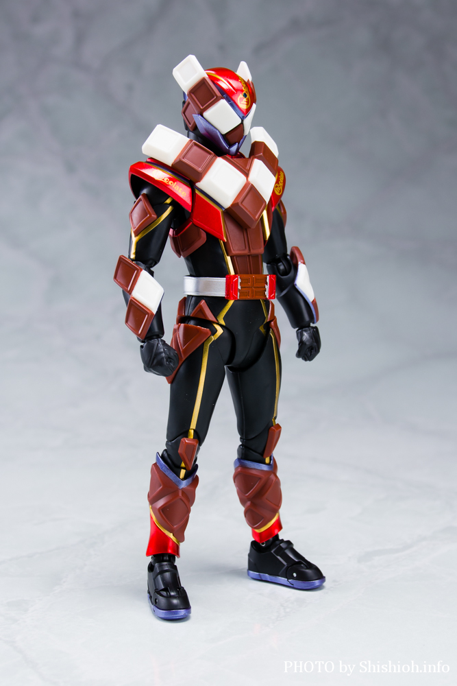 S.H.Figuarts 仮面ライダーヴァレン チョコドンフォーム