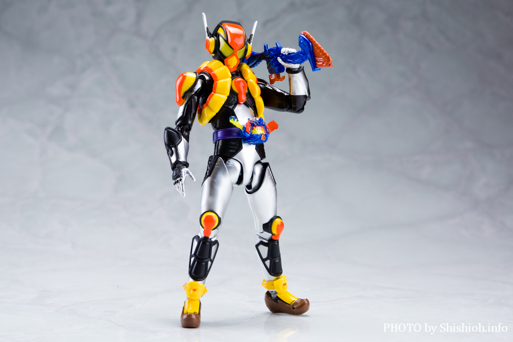 S.H.Figuarts ʃC_[ vJX^