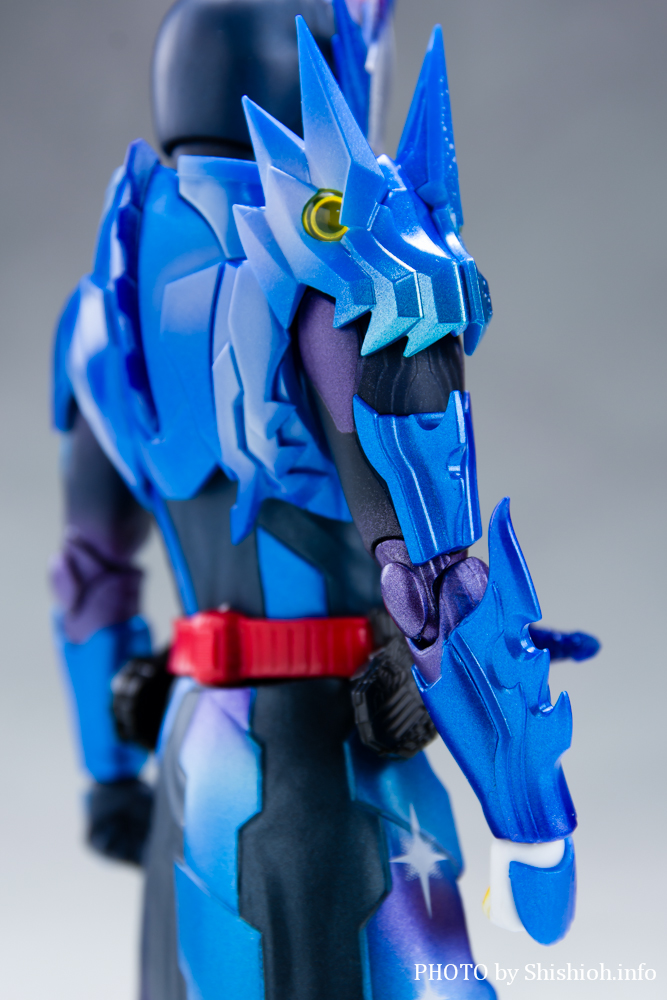 S.H.Figuarts 仮面ライダークロスセイバー
