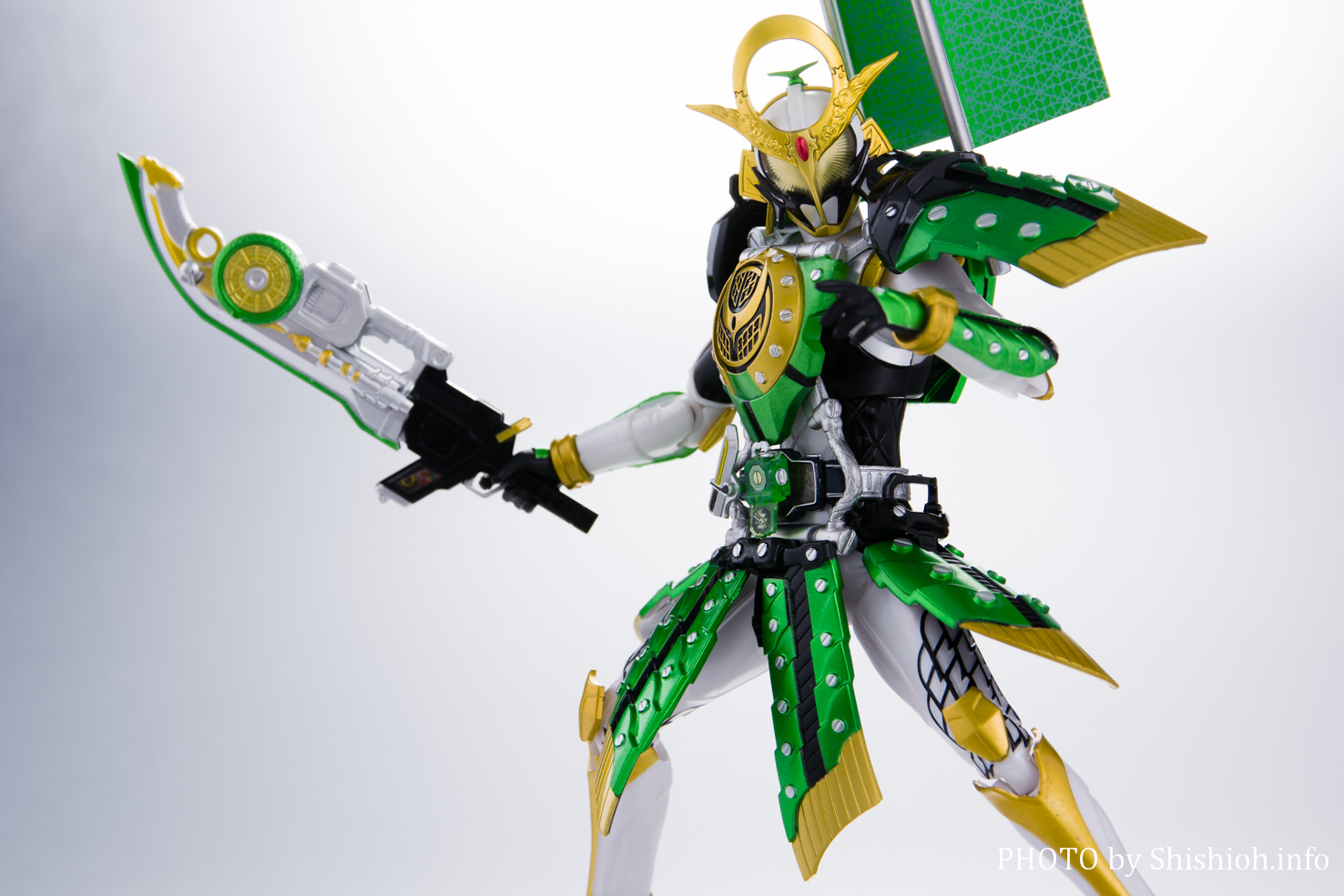 S.H.Figuarts 仮面ライダー斬月 カチドキアームズ-