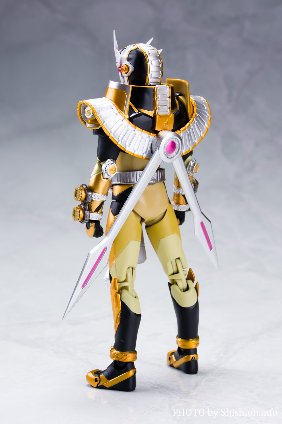 BANDAI - S.H.Figuarts 仮面ライダーオーマジオウ 輸送箱未開封の+