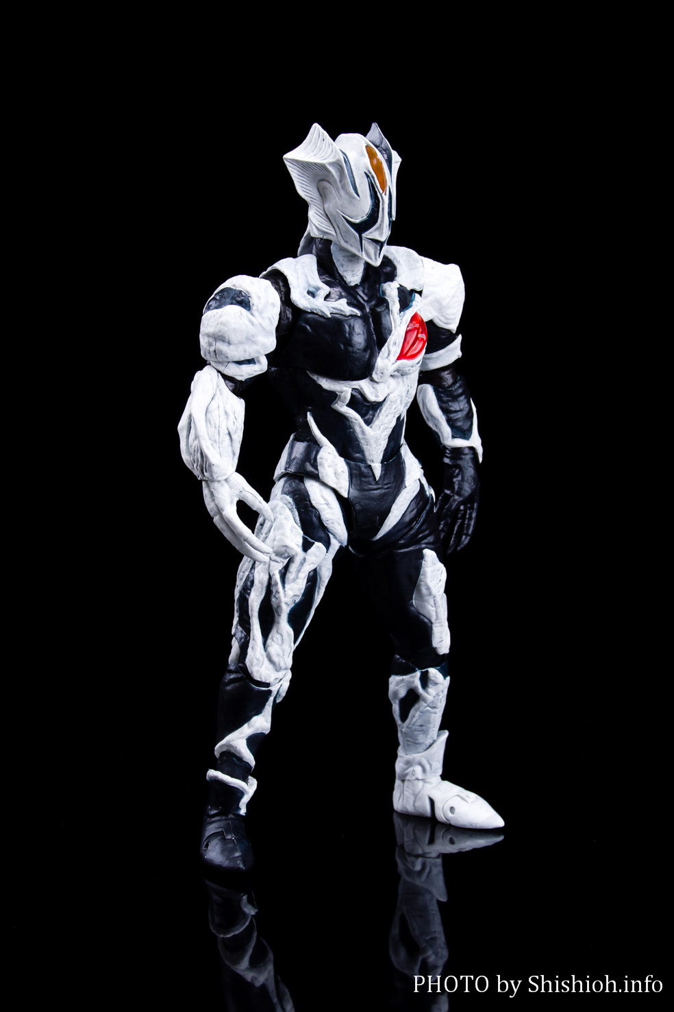 78％以上節約 ウルトラマン フィギュアーツ キリエロイドと