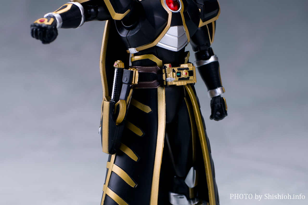 S.H.Figuarts ���ʃ��C�_�[�I�[�K