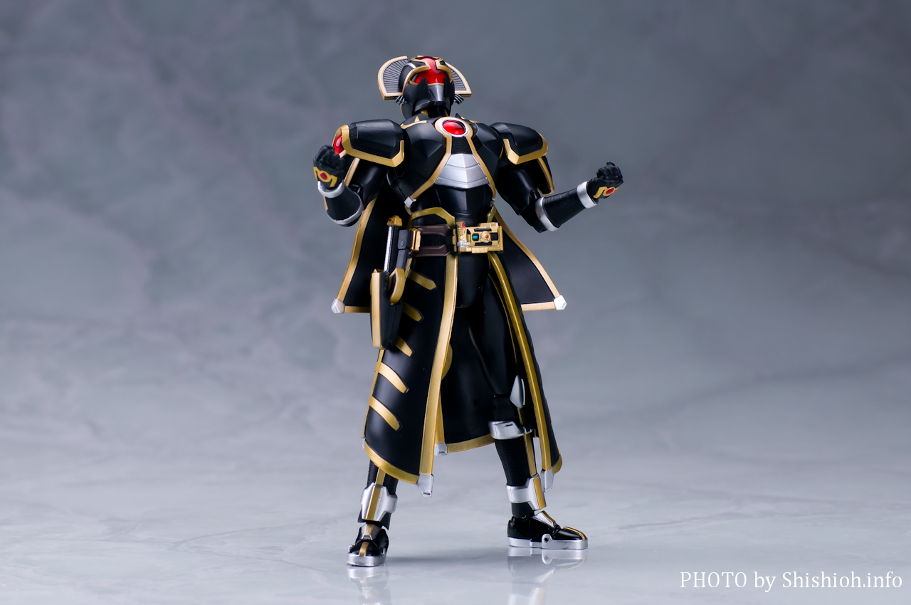 S.H.Figuarts ���ʃ��C�_�[�I�[�K