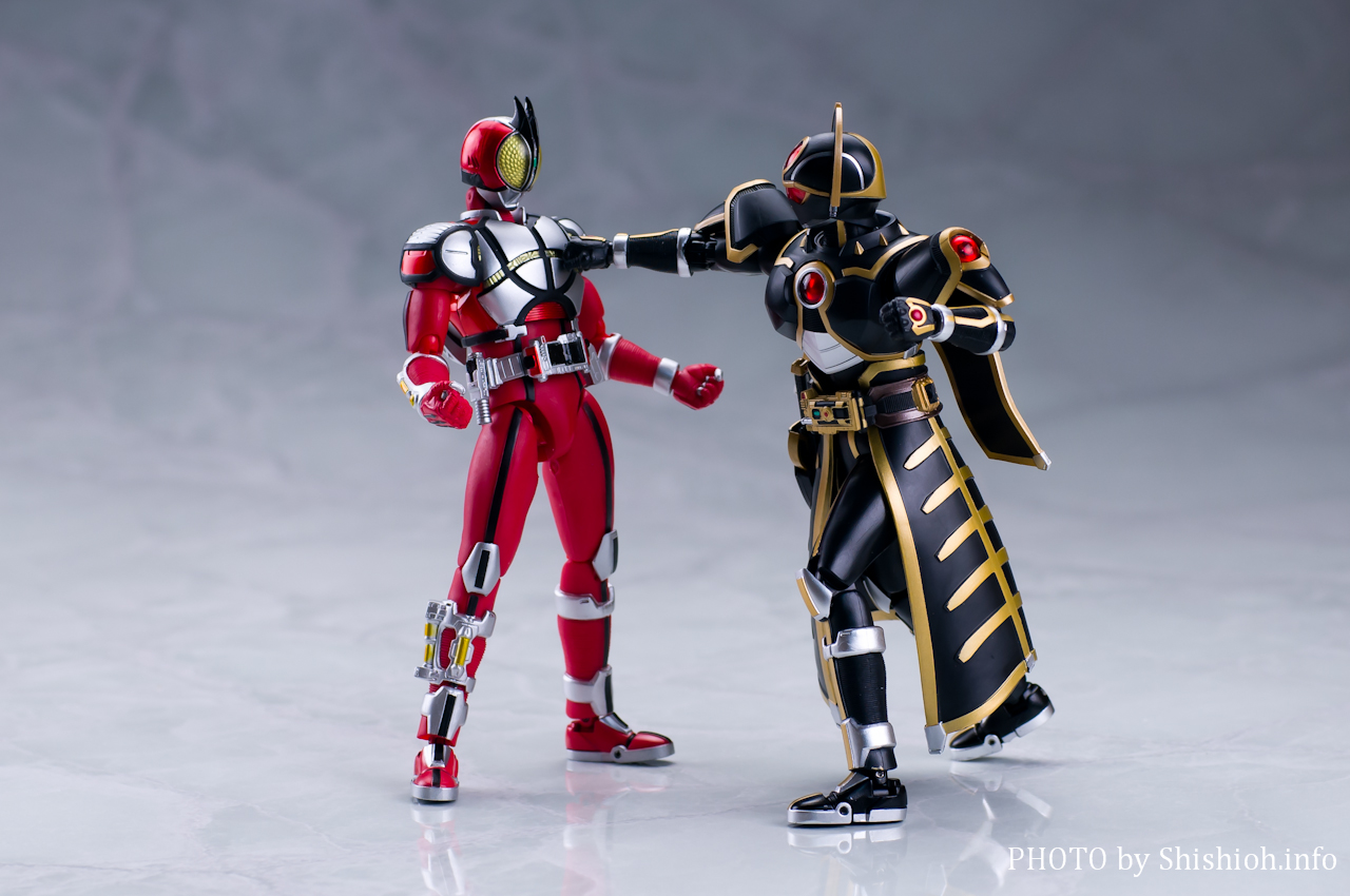 S.H.Figuarts ���ʃ��C�_�[�I�[�K
