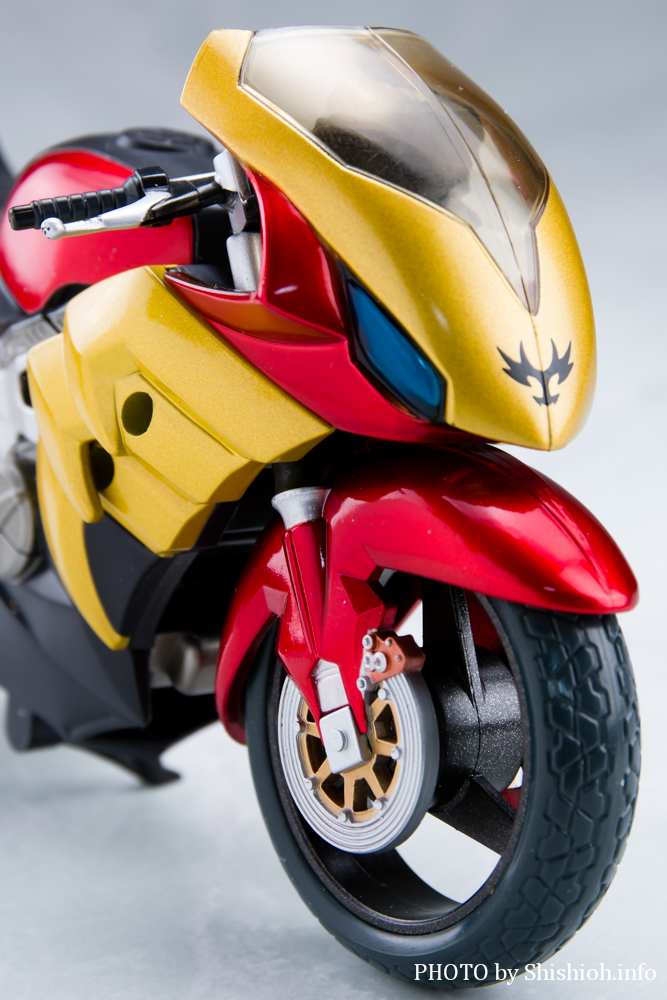 S.H.Figuarts }VglC_[