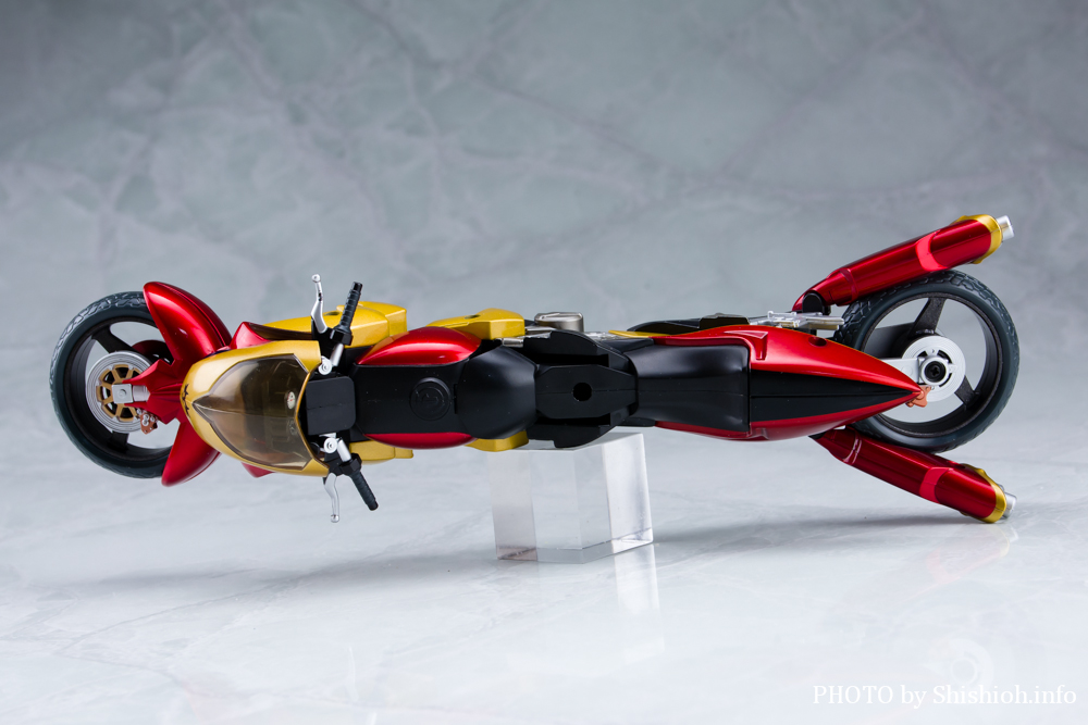 S.H.Figuarts マシントルネイダー