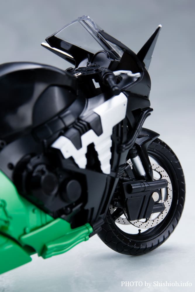 S.H.Figuarts �}�V�� �n�[�h�{�C���_�[