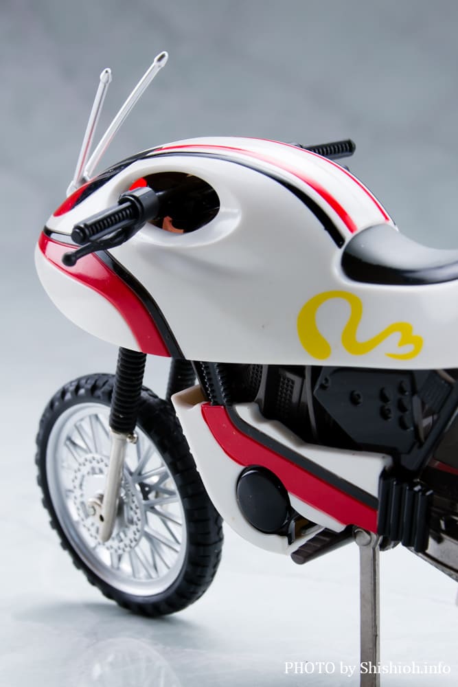 S.H.Figuarts �}�b�N�W���o�[