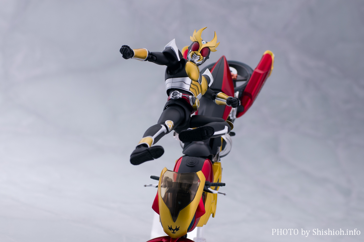 S.H.Figuartsi^@j ʃC_[AMg OhtH[