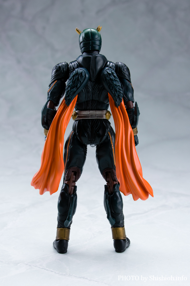 S.H.Figuarts ���ʃ��C�_�[�A�i�U�[�A�M�g