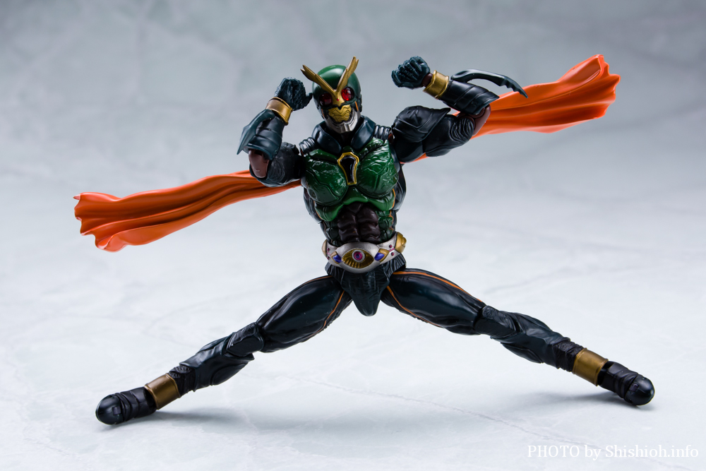 S.H.Figuarts 仮面ライダーアナザーアギト