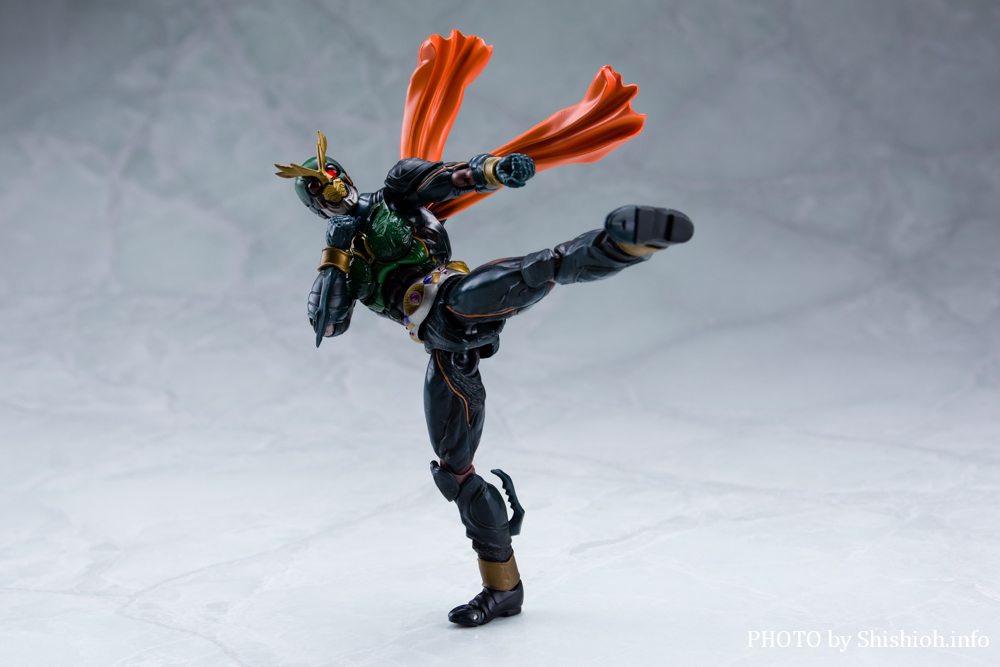 S.H.Figuarts 仮面ライダーアナザーアギト