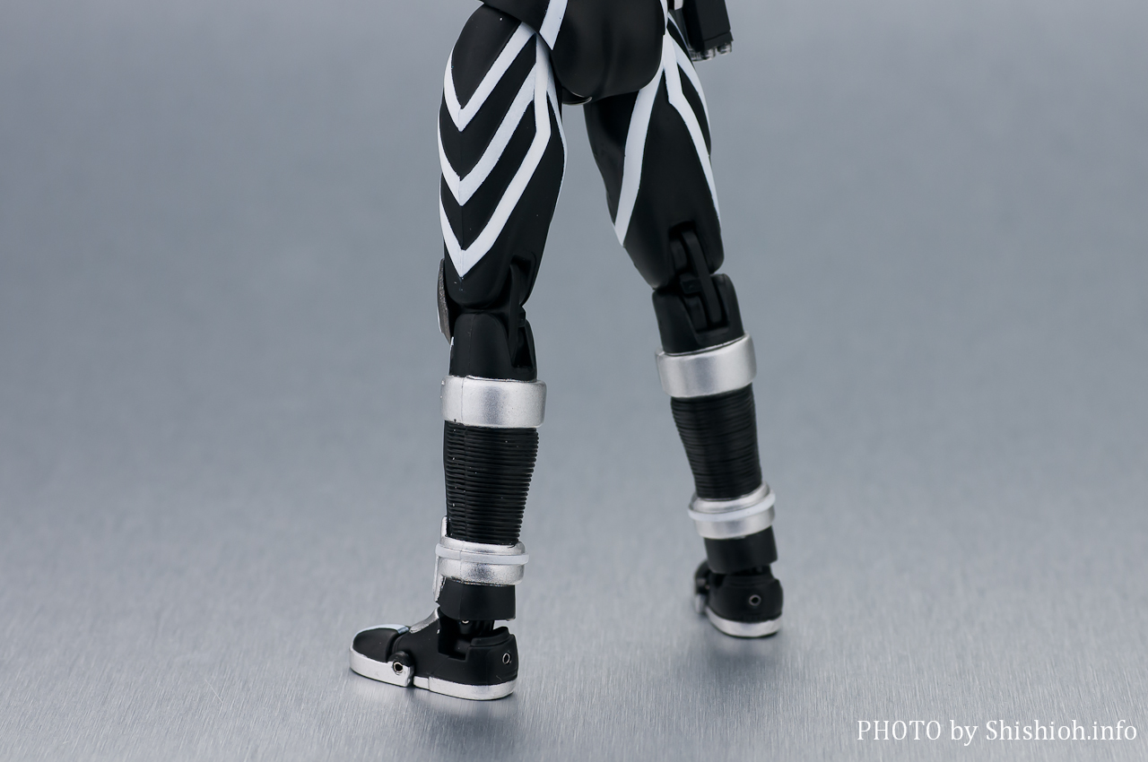 S.H.Figuarts ���ʃ��C�_�[�f���^