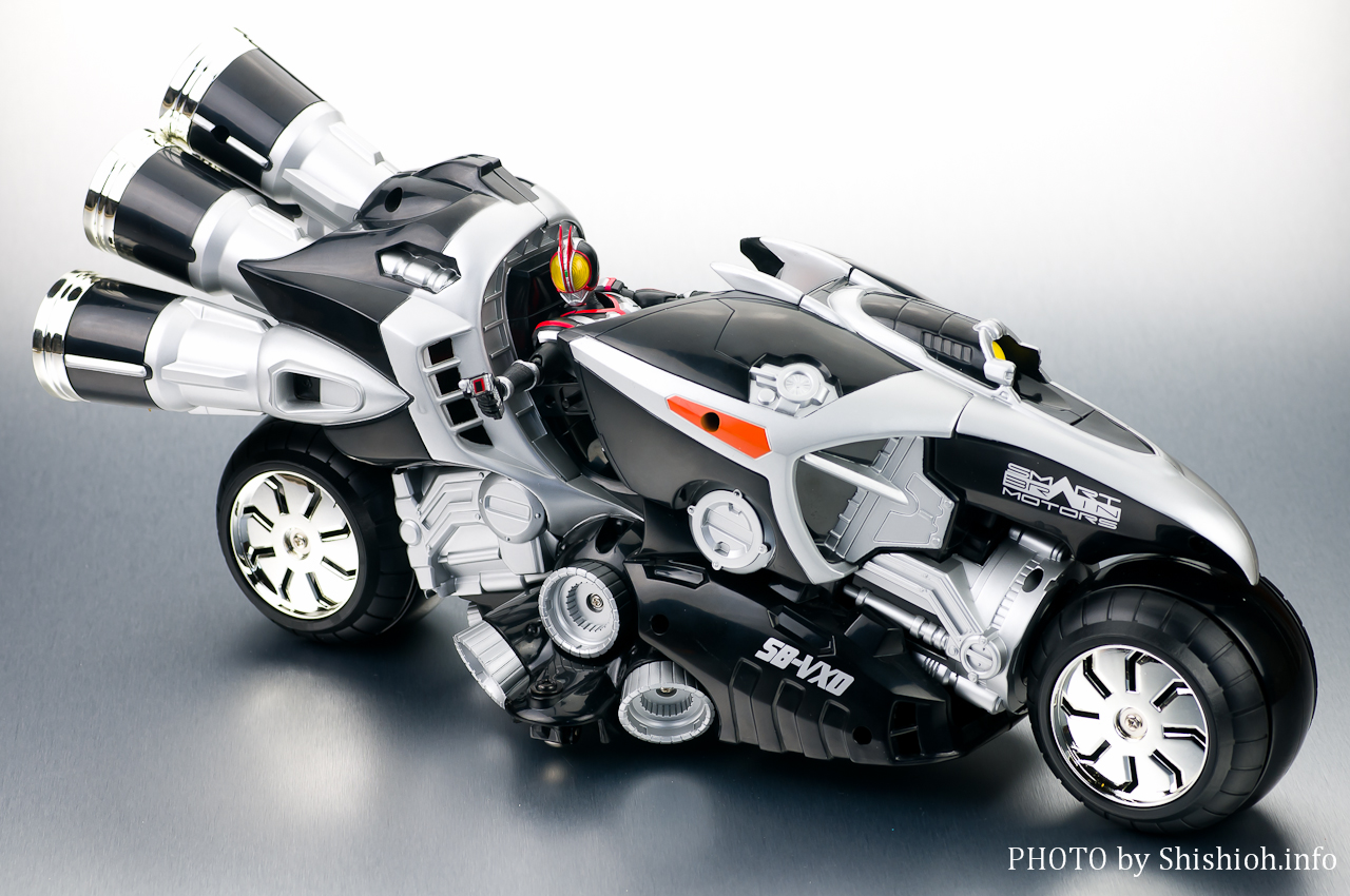 S.H.Figuarts ���ʃ��C�_�[�f���^