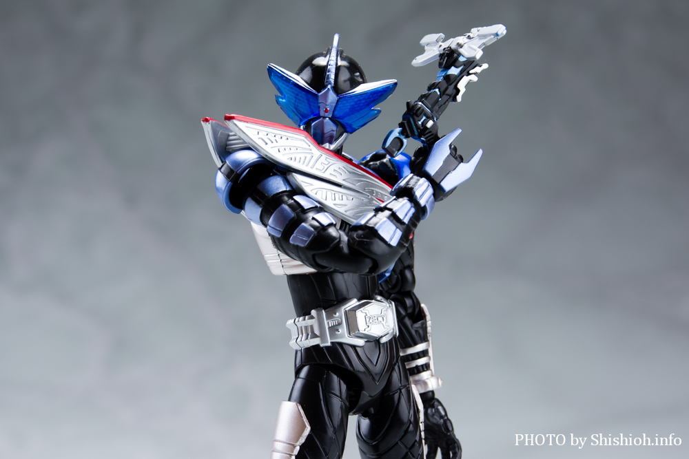 S.H.Figuarts 仮面ライダー ドレイク