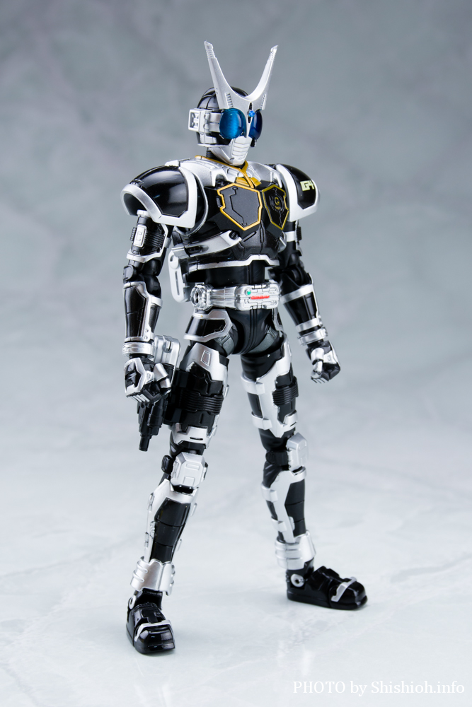 S.H.Figuart ���ʃ��C�_�[ G4
