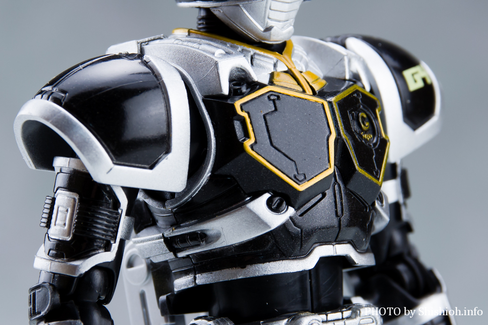 S.H.Figuart ���ʃ��C�_�[ G4