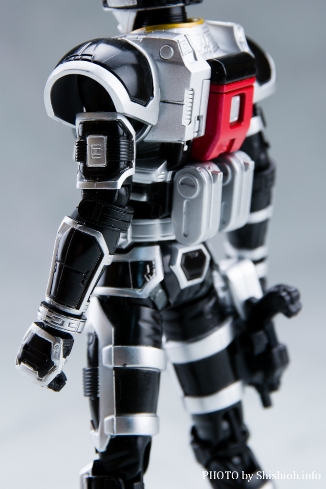 S.H.Figuart ���ʃ��C�_�[ G4