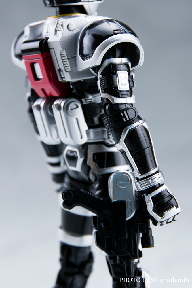 S.H.Figuart ���ʃ��C�_�[ G4