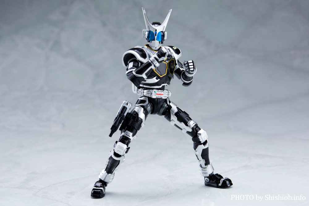 S.H.Figuart ���ʃ��C�_�[ G4