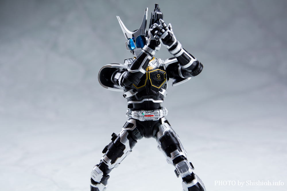 S.H.Figuart ���ʃ��C�_�[ G4