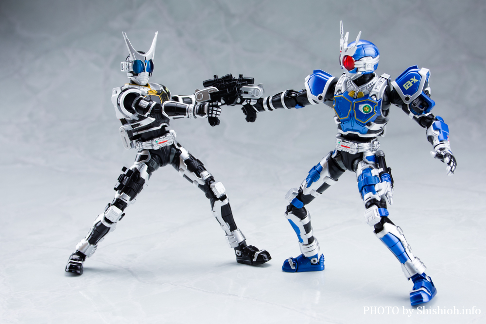 S.H.Figuart ���ʃ��C�_�[ G4