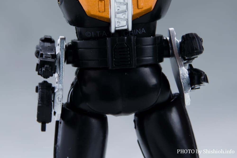 S.H.Figuarts ���ʃ��C�_�[ �K�I�E