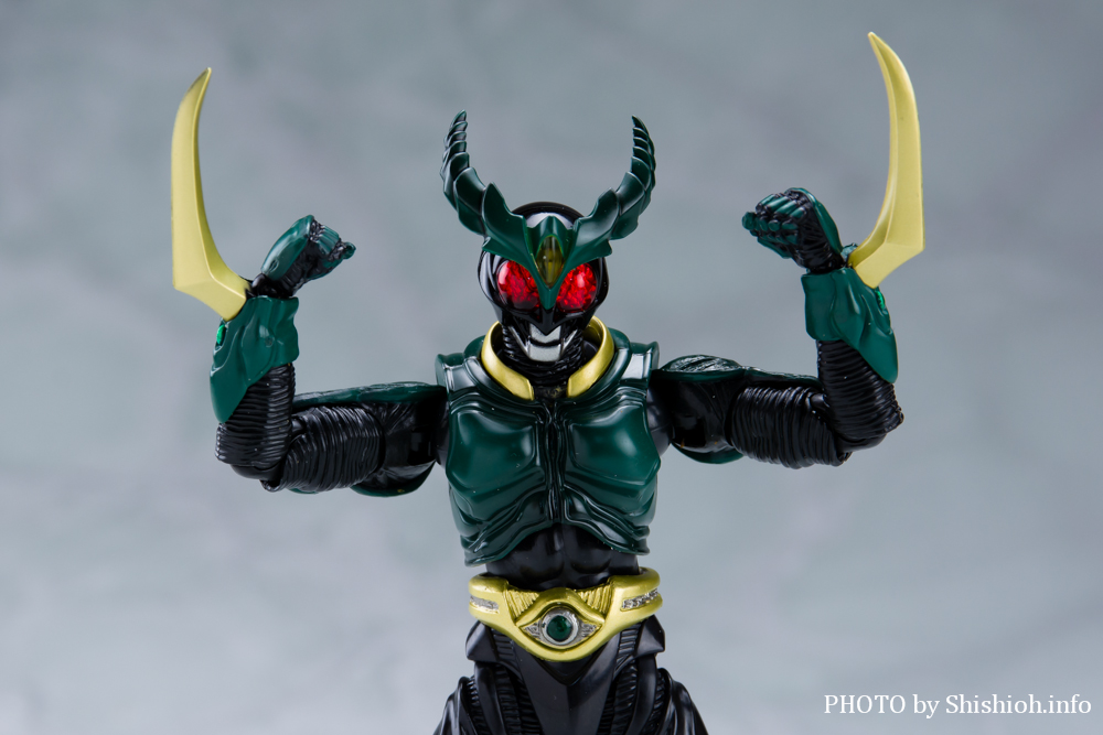 S.H.Figuarts ���ʃ��C�_�[�M���X