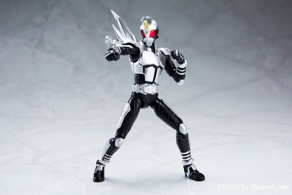 S.H.Figuarts 仮面ライダーヘラクス