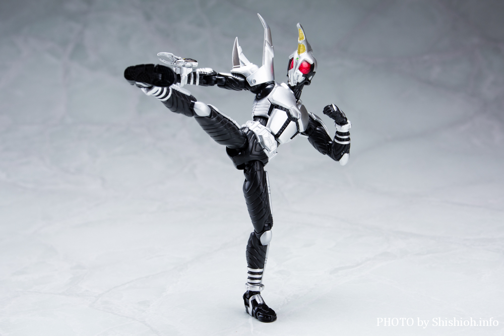 S.H.Figuarts 仮面ライダーヘラクス