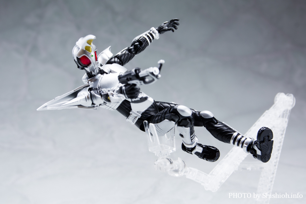 S.H.Figuarts 仮面ライダーヘラクス