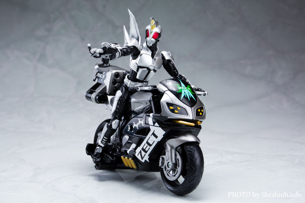 S.H.Figuarts 仮面ライダーヘラクス