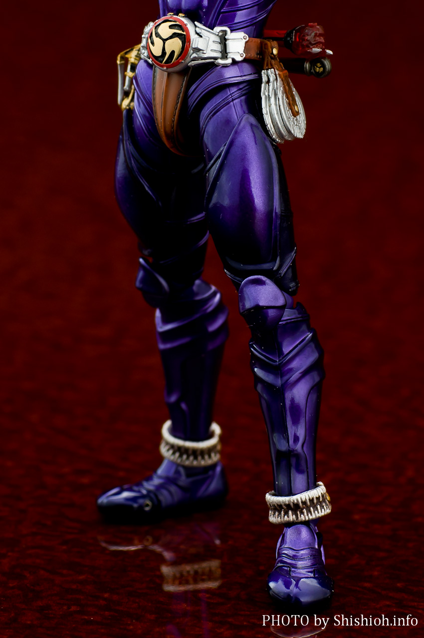 S.H.Figuarts (真骨彫製法) 仮面ライダー響鬼