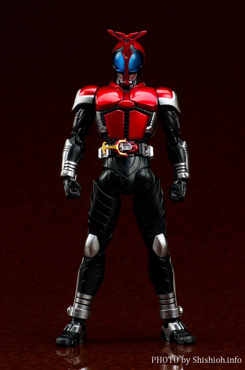 S.H.Figuarts (真骨彫製法) 仮面ライダーカブト ライダーフォーム