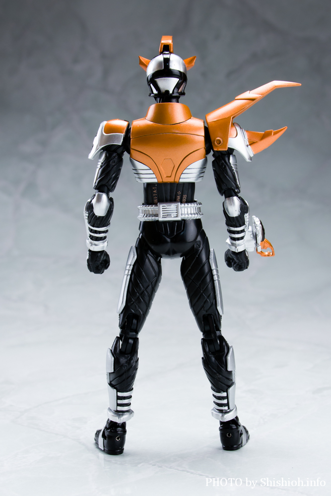 S.H.Figuarts ʃC_[P^X