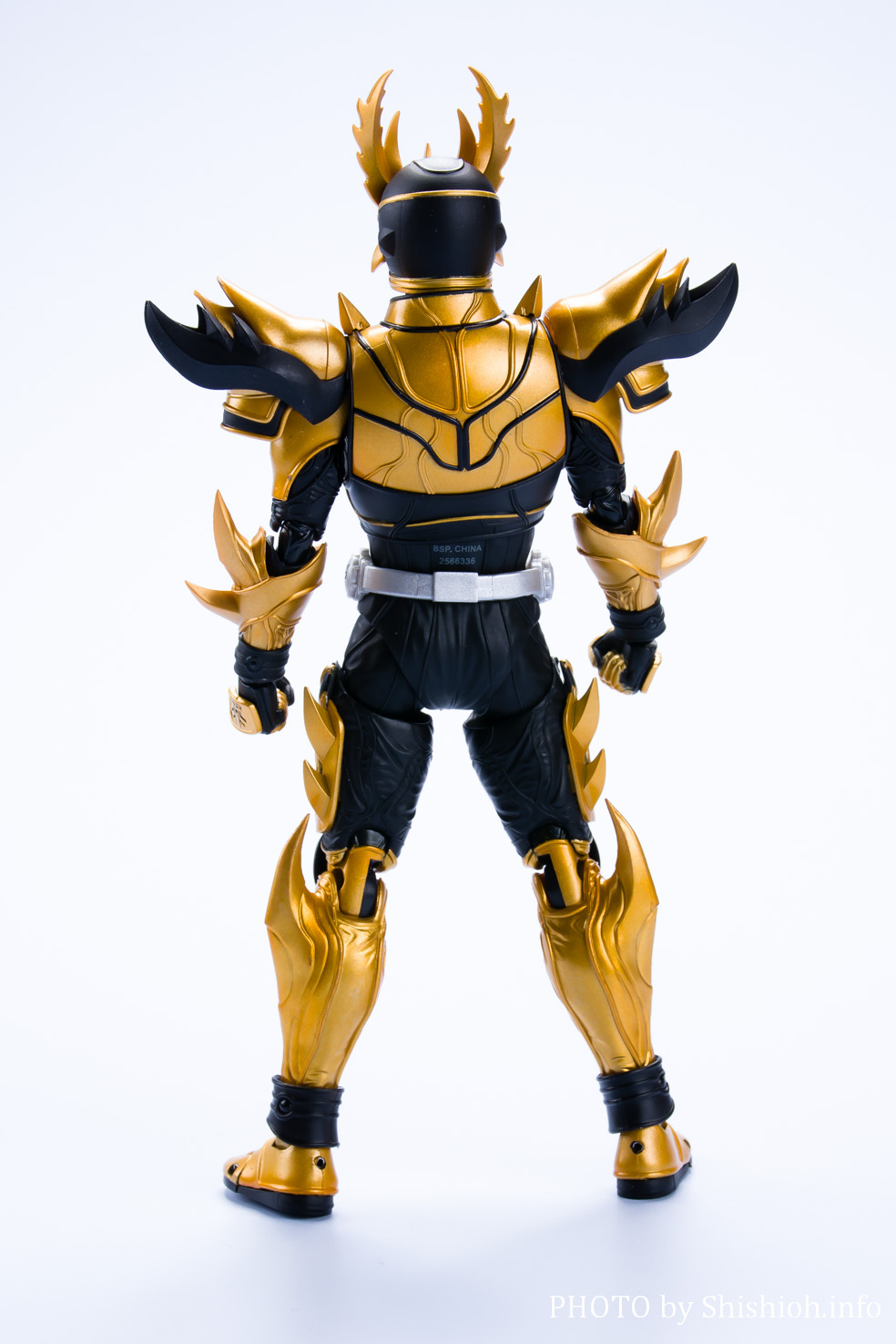 一番の贈り物 仮面ライダークウガ ライジングドラゴンu0026ライジング S.H.Figuarts真骨彫製法 S.H.Figuarts ライジングアルティメット  真骨彫】仮面ライダークウガ 真骨彫 仮面ライダークウガ ライジングペガサス フィギュア