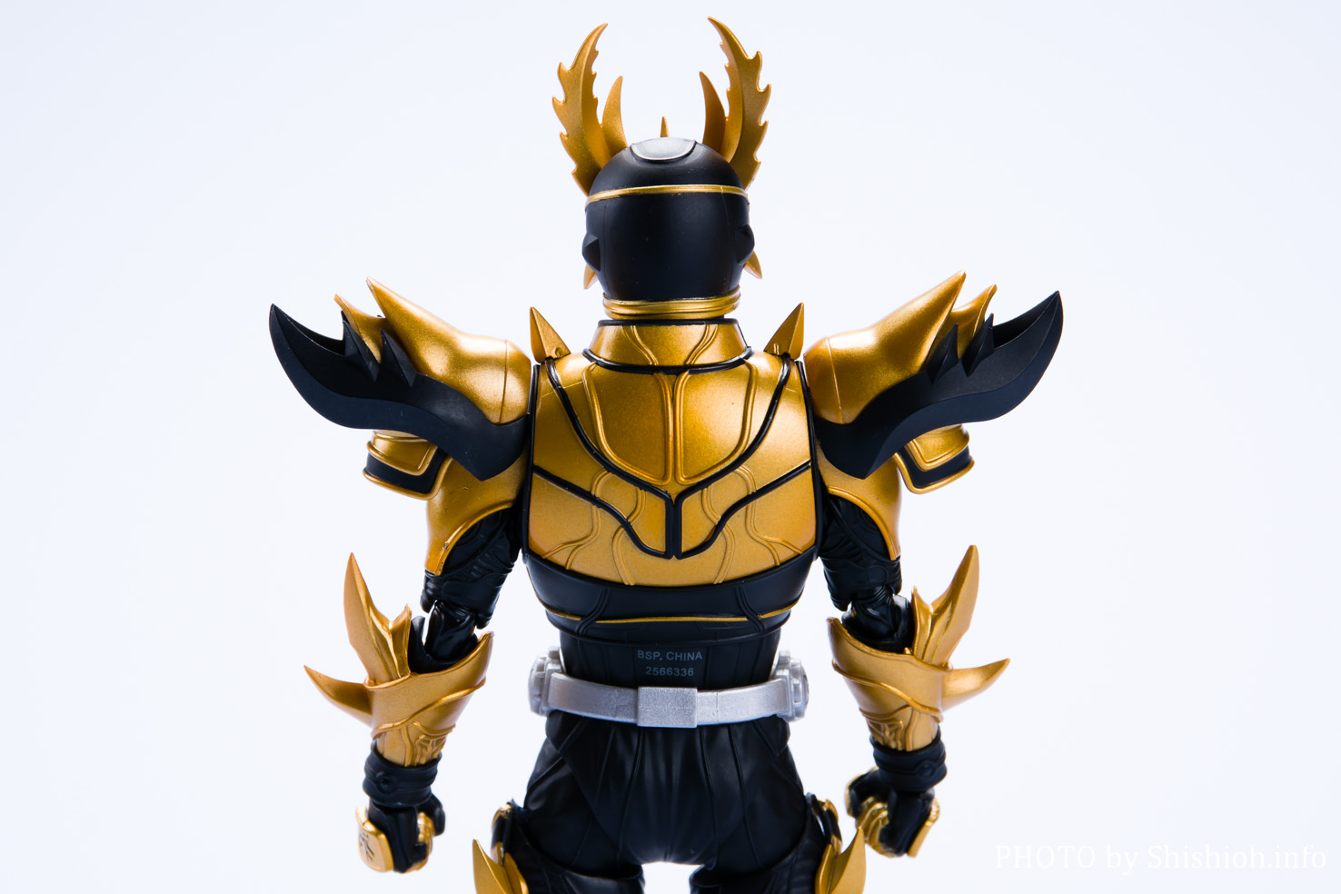 レビュー】S.H.Figuarts（真骨彫製法） 仮面ライダークウガ ライジング 