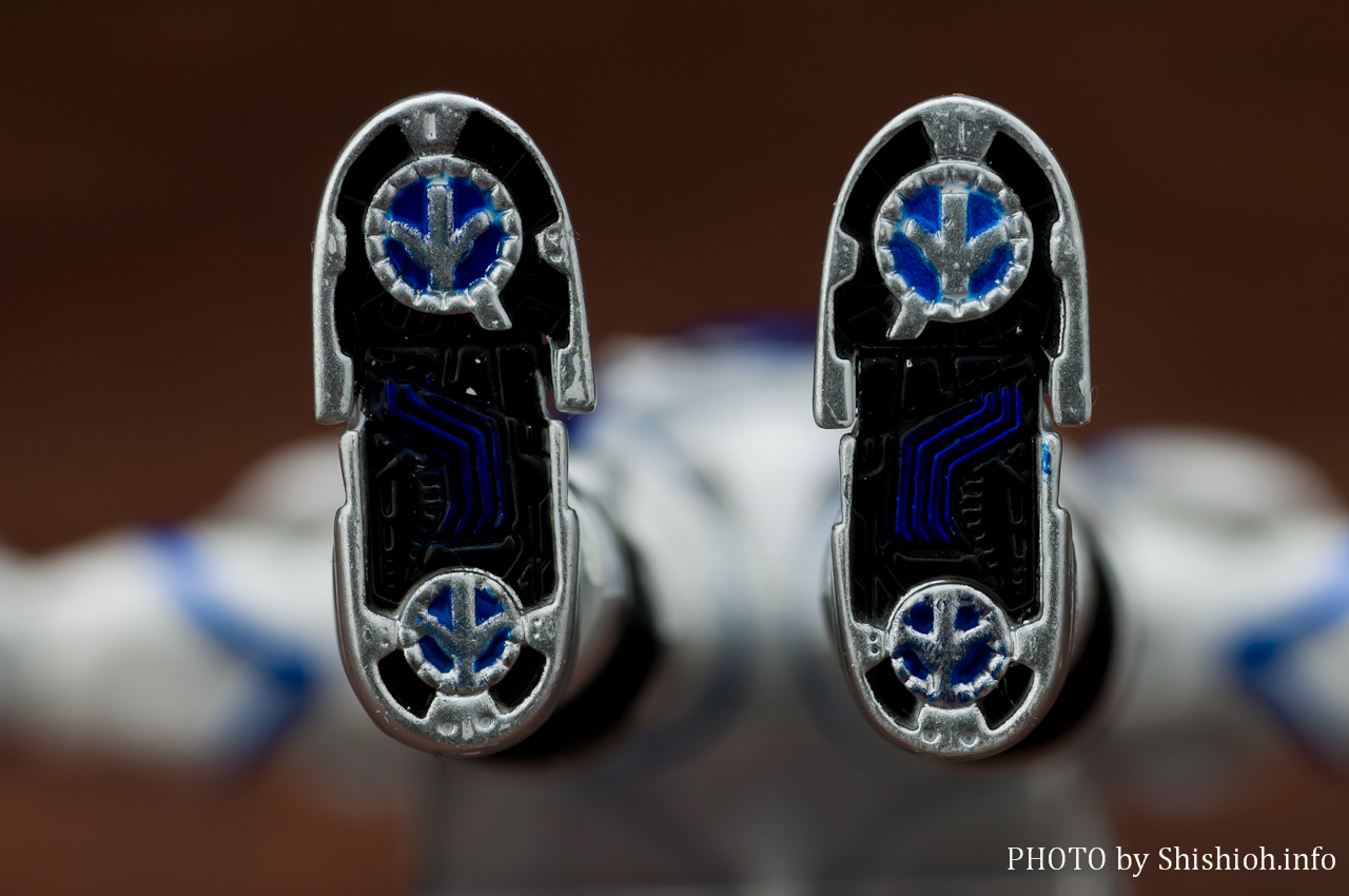 S.H.Figuarts ���ʃ��C�_�[�T�C�K