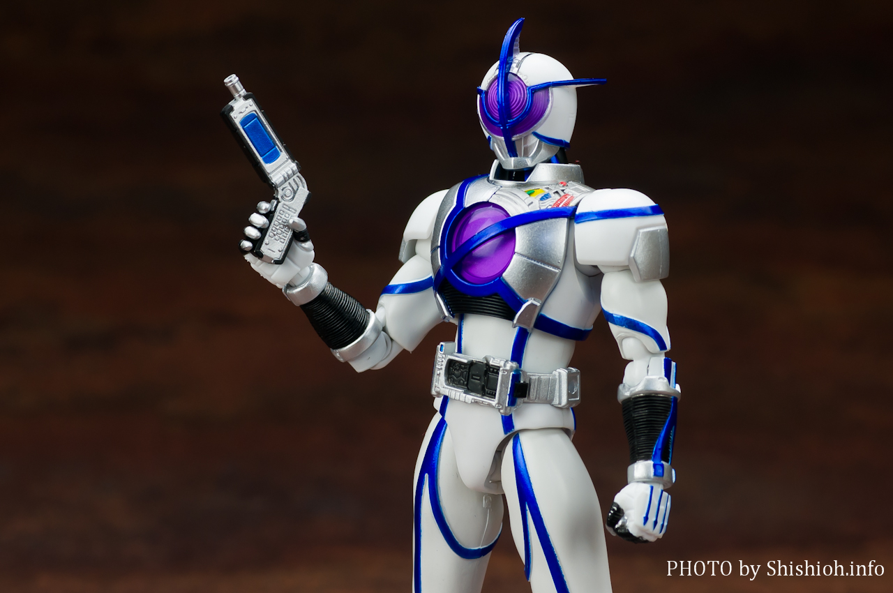 S.H.Figuarts ���ʃ��C�_�[�T�C�K