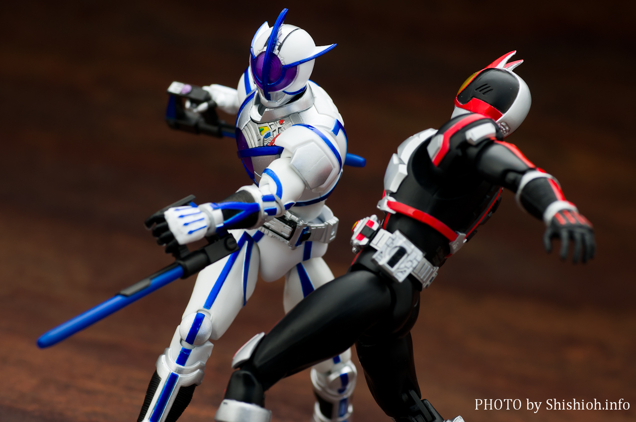 S.H.Figuarts ���ʃ��C�_�[�T�C�K