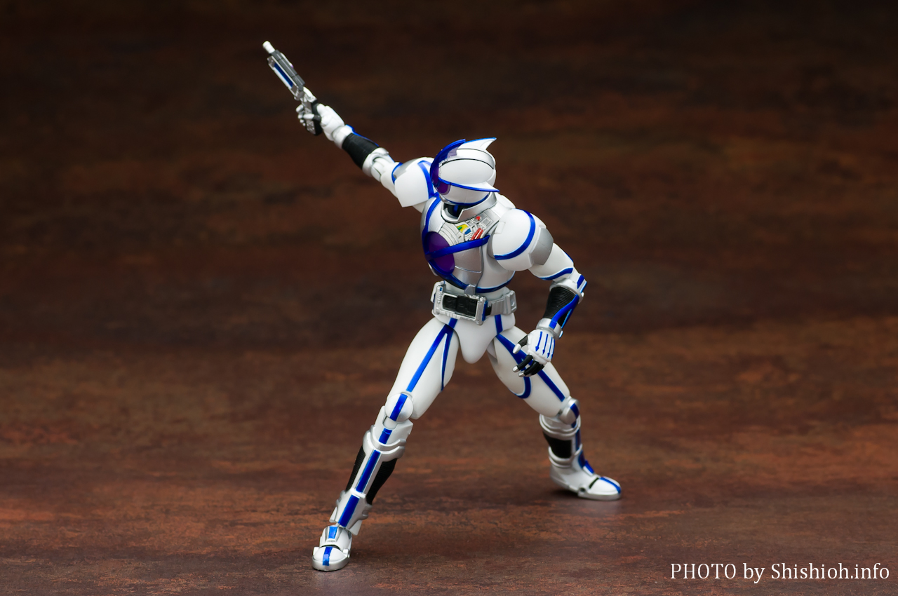 S.H.Figuarts ���ʃ��C�_�[�T�C�K