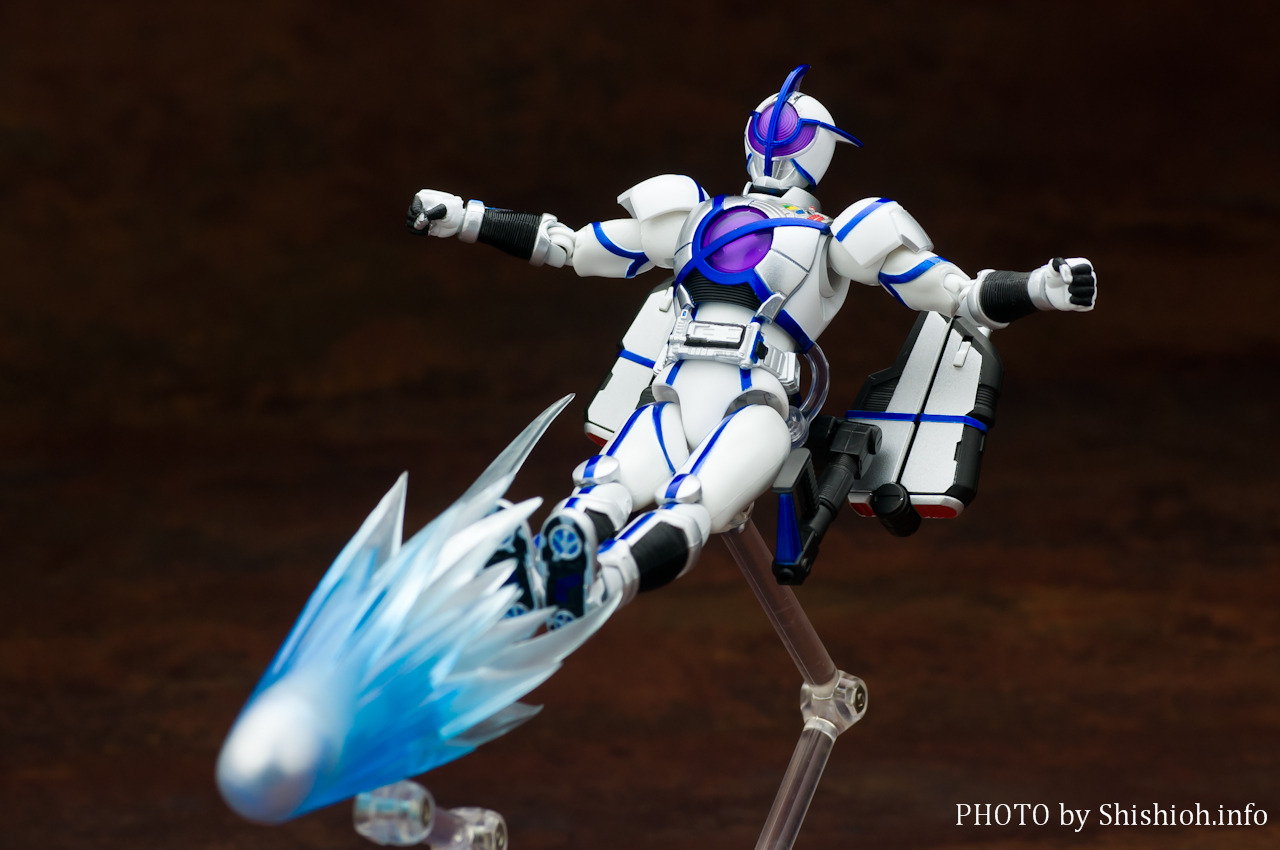 S.H.Figuarts ���ʃ��C�_�[�T�C�K