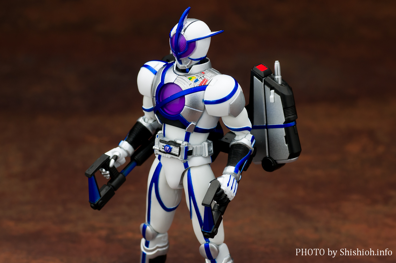 S.H.Figuarts ���ʃ��C�_�[�T�C�K